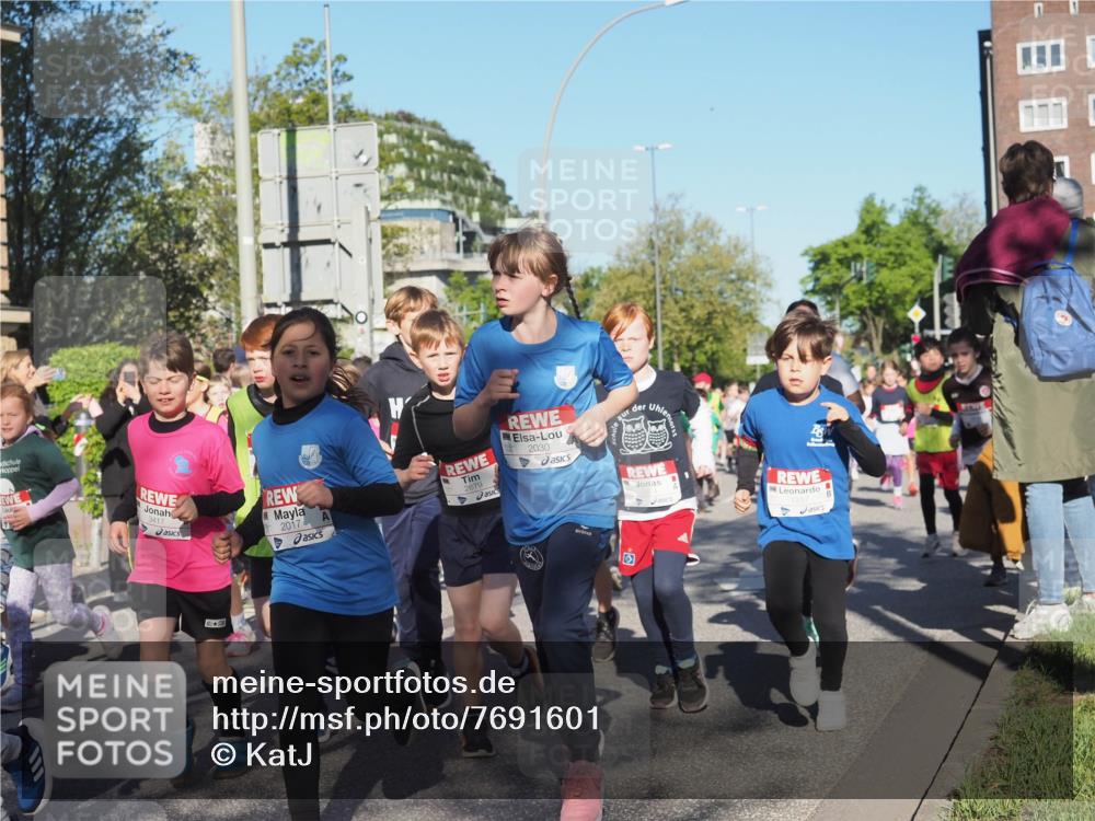 25.04.2025 - Das Zehntel KatJ http://msf.ph/oto/7691601 26.04.2025 08:36:15 Laufen 3417, 2017, 2679, 2030 meine-sportfotos.de