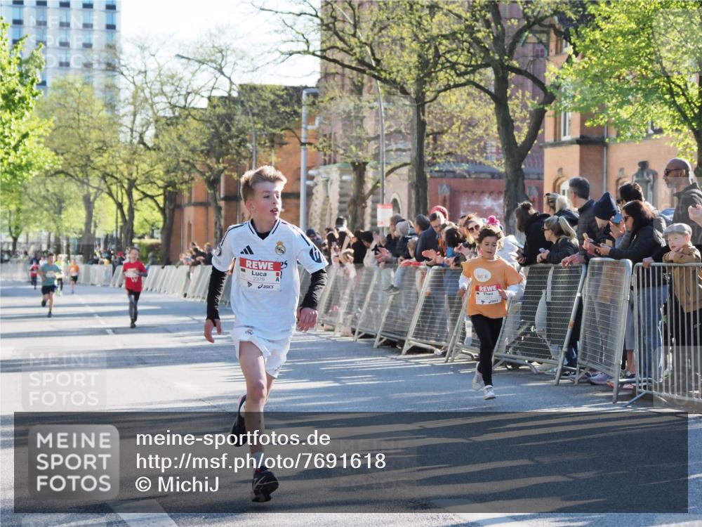 25.04.2025 - Das Zehntel MichiJ http://msf.ph/oto/7691618 26.04.2025 08:46:10 Laufen 2379 meine-sportfotos.de