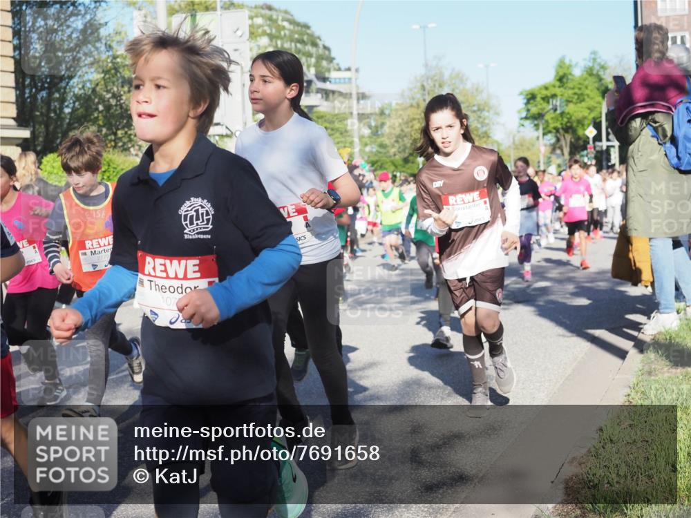 25.04.2025 - Das Zehntel KatJ http://msf.ph/oto/7691658 26.04.2025 08:36:17 Laufen 2779, 107 meine-sportfotos.de