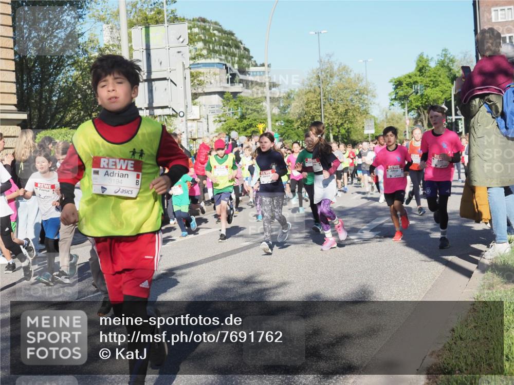 25.04.2025 - Das Zehntel KatJ http://msf.ph/oto/7691762 26.04.2025 08:36:18 Laufen 3194 meine-sportfotos.de