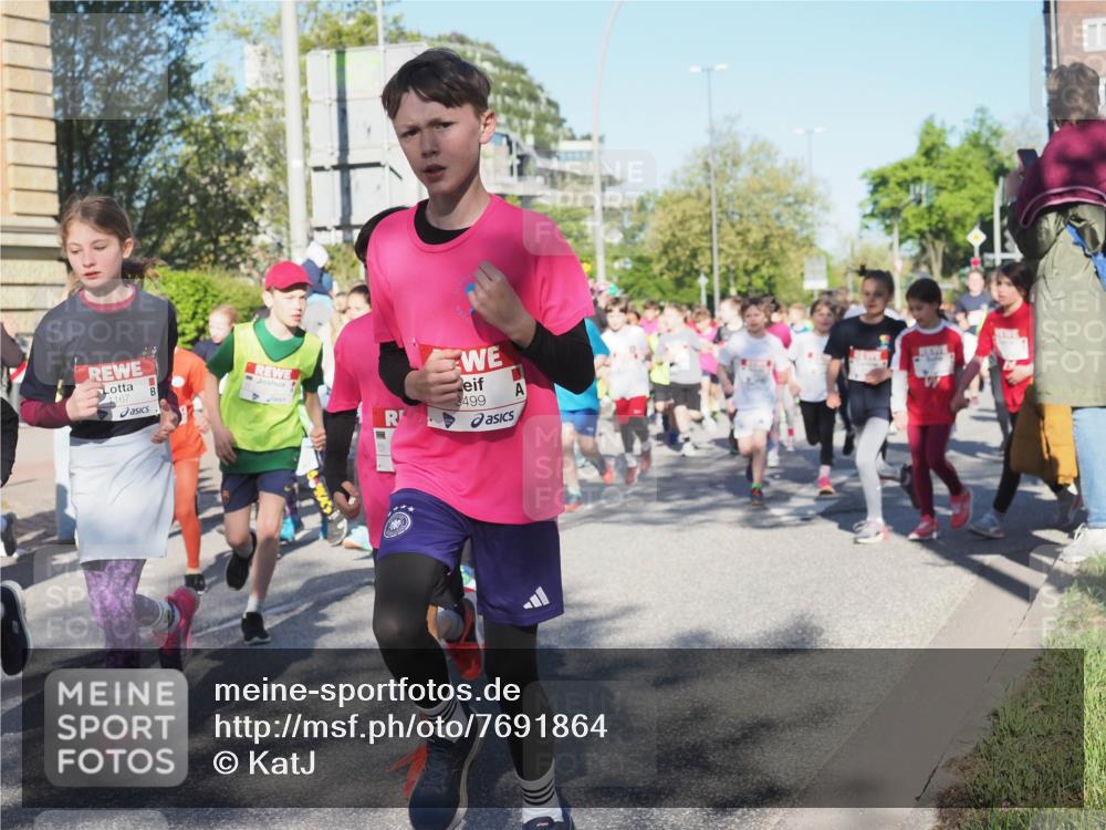 25.04.2025 - Das Zehntel KatJ http://msf.ph/oto/7691864 26.04.2025 08:36:21 Laufen 1167, 3499 meine-sportfotos.de