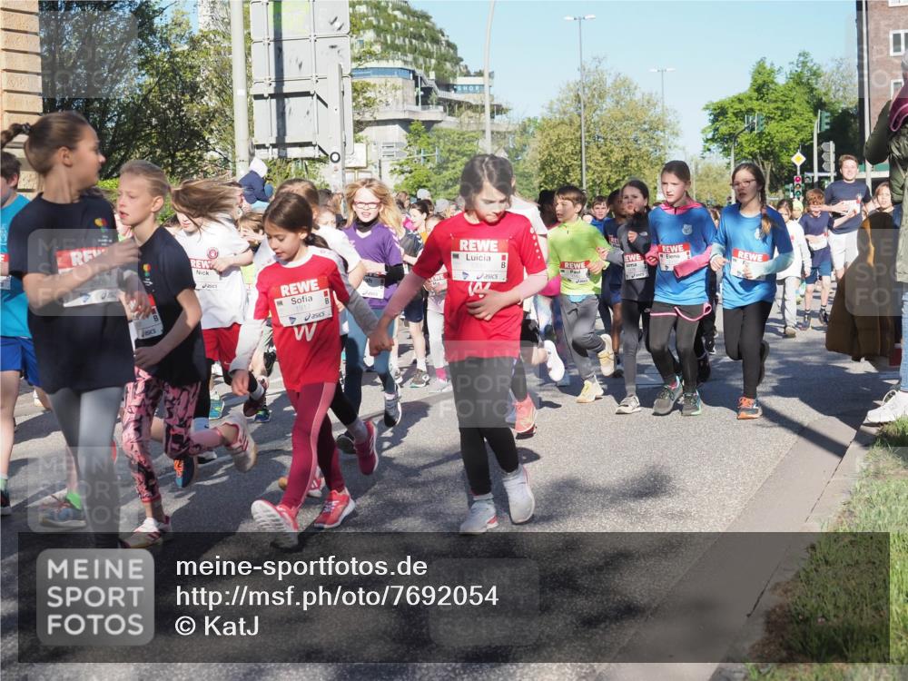 25.04.2025 - Das Zehntel KatJ http://msf.ph/oto/7692054 26.04.2025 08:36:23 Laufen 2609, 1912 meine-sportfotos.de