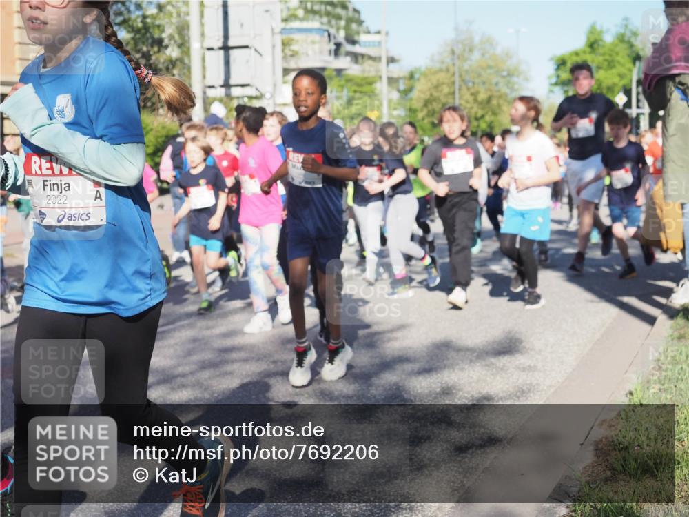 25.04.2025 - Das Zehntel KatJ http://msf.ph/oto/7692206 26.04.2025 08:36:26 Laufen 2022 meine-sportfotos.de