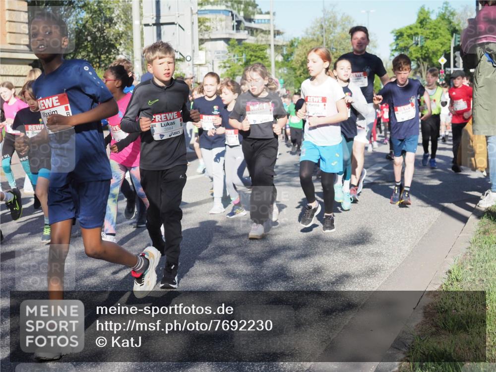 25.04.2025 - Das Zehntel KatJ http://msf.ph/oto/7692230 26.04.2025 08:36:27 Laufen 3884 meine-sportfotos.de