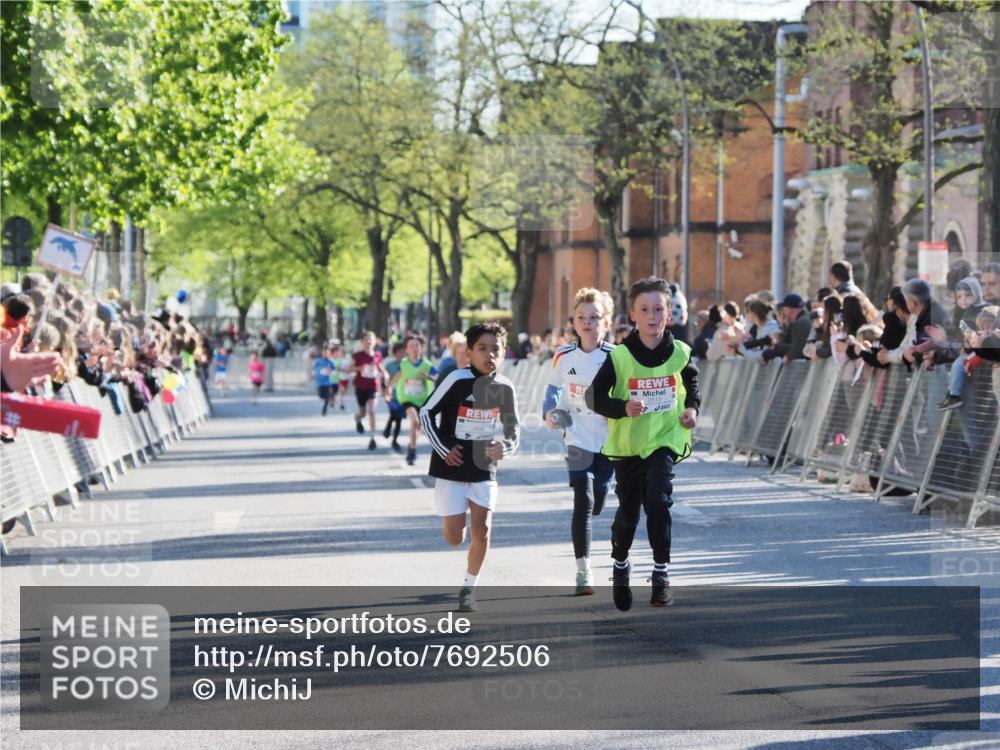 25.04.2025 - Das Zehntel MichiJ http://msf.ph/oto/7692506 26.04.2025 08:46:59 Laufen 2513 meine-sportfotos.de