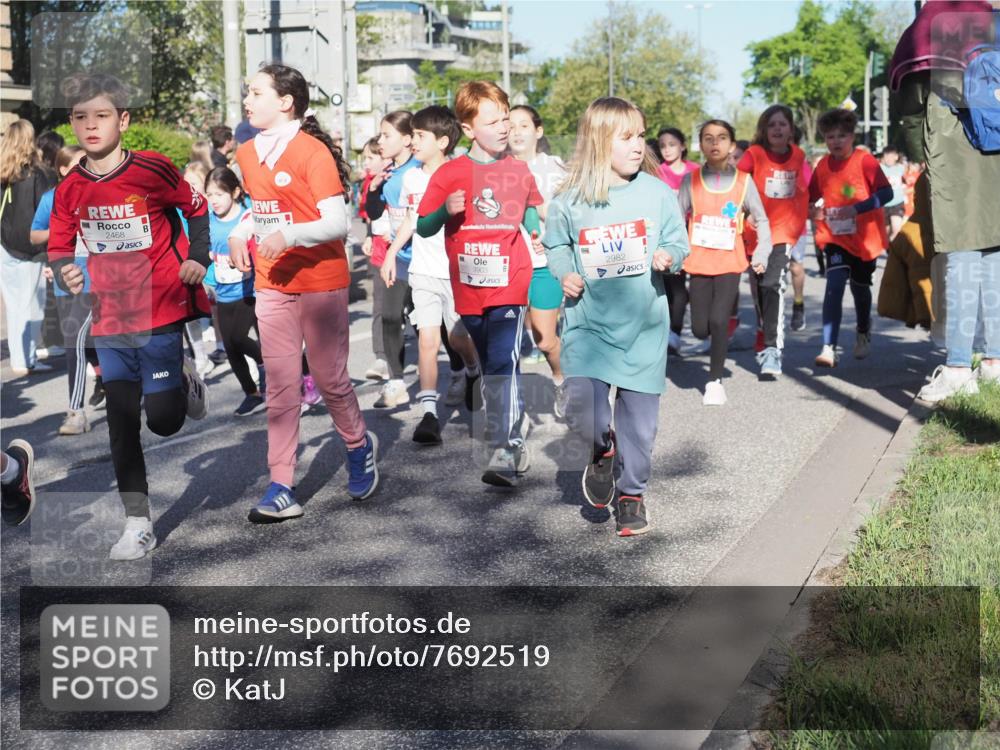 25.04.2025 - Das Zehntel KatJ http://msf.ph/oto/7692519 26.04.2025 08:36:33 Laufen 2468, 2982 meine-sportfotos.de