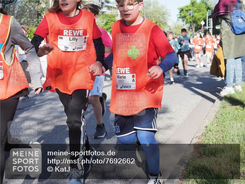 25.04.2025 - Das Zehntel KatJ http://msf.ph/oto/7692662 26.04.2025 08:36:35 Laufen 2803, 2802 meine-sportfotos.de
