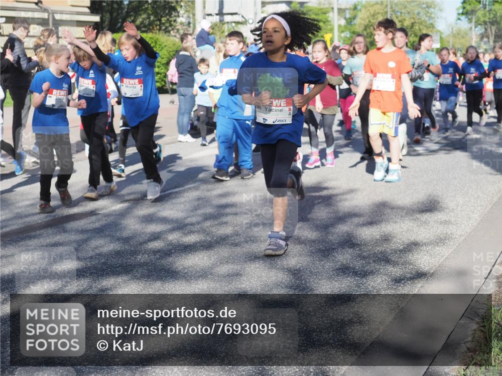 25.04.2025 - Das Zehntel KatJ http://msf.ph/oto/7693095 26.04.2025 08:36:42 Laufen 1253 meine-sportfotos.de