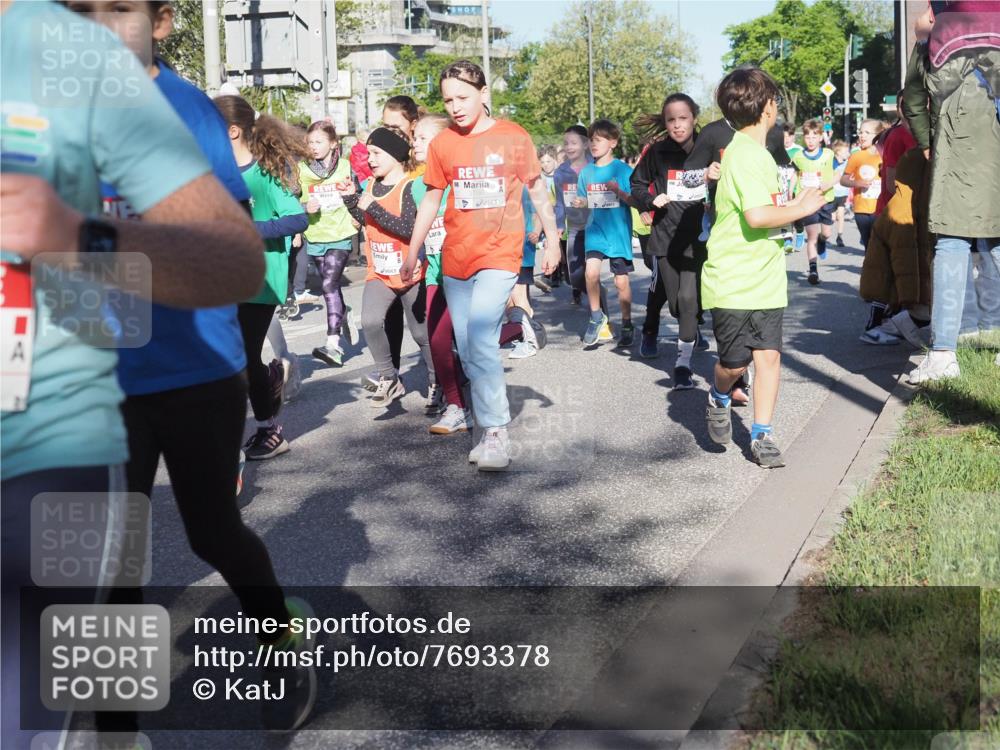 25.04.2025 - Das Zehntel KatJ http://msf.ph/oto/7693378 26.04.2025 08:36:47 Laufen  meine-sportfotos.de