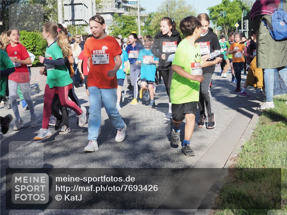 25.04.2025 - Das Zehntel KatJ http://msf.ph/oto/7693426 26.04.2025 08:36:48 Laufen 3796, 2712 meine-sportfotos.de