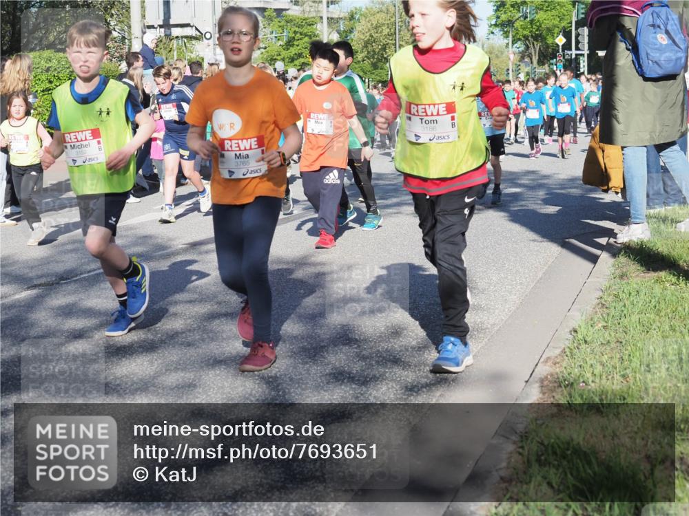 25.04.2025 - Das Zehntel KatJ http://msf.ph/oto/7693651 26.04.2025 08:36:51 Laufen 3152, 3765, 3186 meine-sportfotos.de