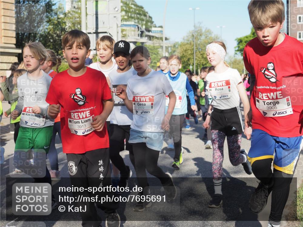 25.04.2025 - Das Zehntel KatJ http://msf.ph/oto/7695691 26.04.2025 08:37:26 Laufen 2176, 3913, 217, 2172, 2167, 3905 meine-sportfotos.de