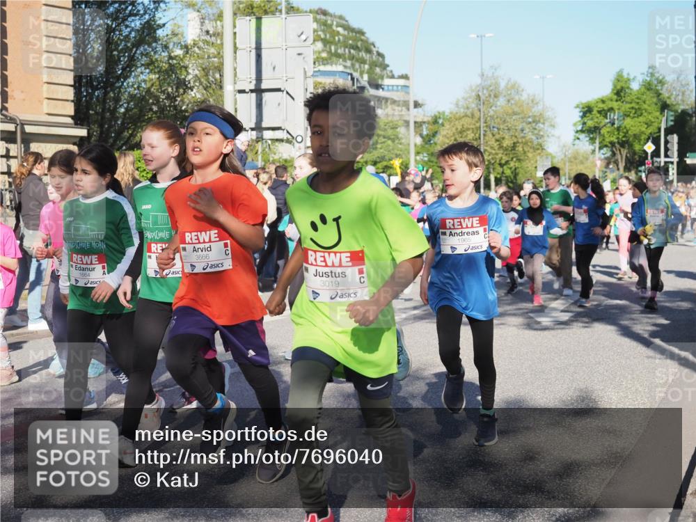 25.04.2025 - Das Zehntel KatJ http://msf.ph/oto/7696040 26.04.2025 08:37:35 Laufen 1664, 3666, 3019, 1965 meine-sportfotos.de