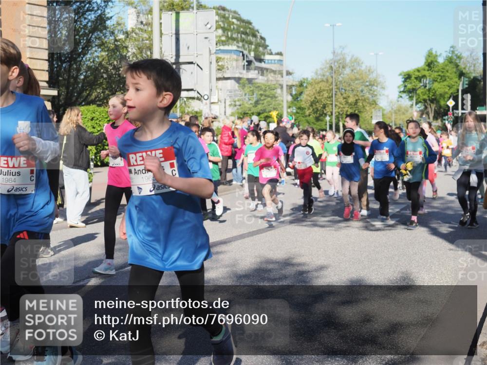 25.04.2025 - Das Zehntel KatJ http://msf.ph/oto/7696090 26.04.2025 08:37:36 Laufen 1984, 1965 meine-sportfotos.de