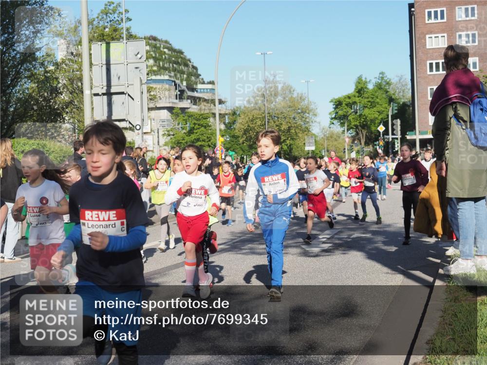 25.04.2025 - Das Zehntel KatJ http://msf.ph/oto/7699345 26.04.2025 08:38:37 Laufen 1702, 1374 meine-sportfotos.de