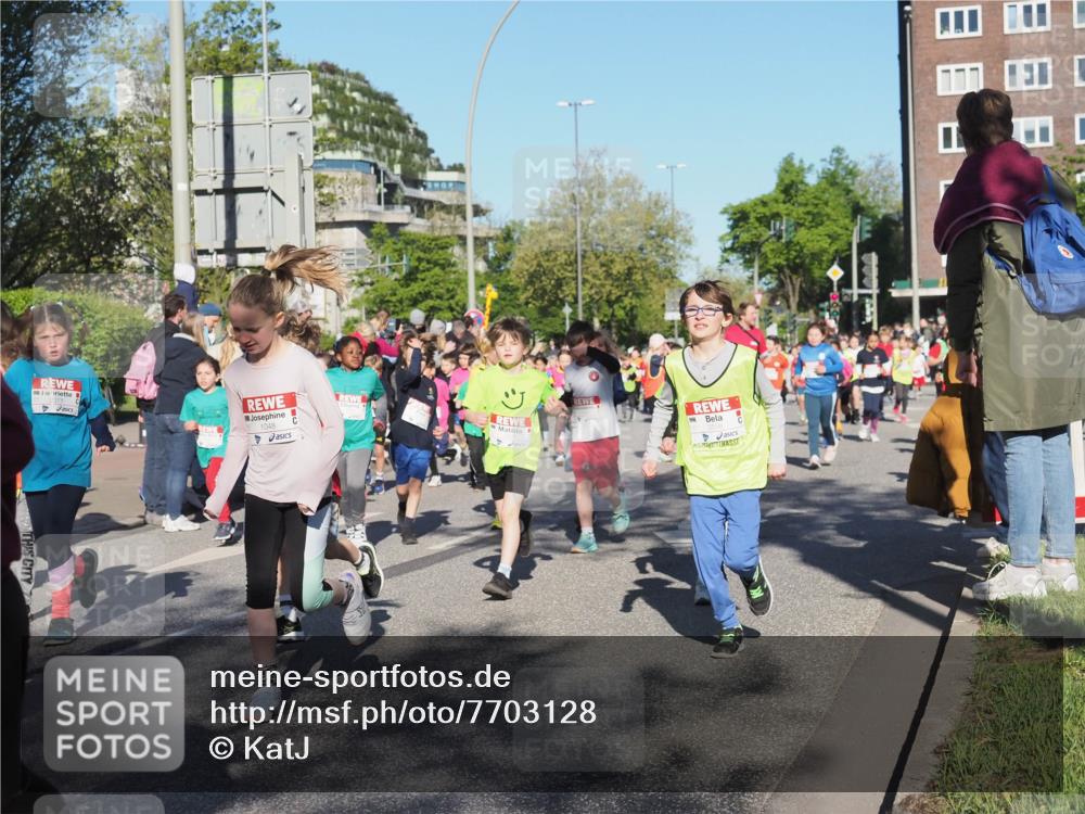 25.04.2025 - Das Zehntel KatJ http://msf.ph/oto/7703128 26.04.2025 08:38:40 Laufen 1048 meine-sportfotos.de
