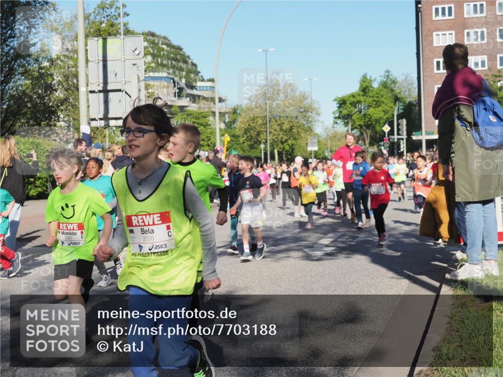 25.04.2025 - Das Zehntel KatJ http://msf.ph/oto/7703188 26.04.2025 08:38:42 Laufen 3021, 3558 meine-sportfotos.de