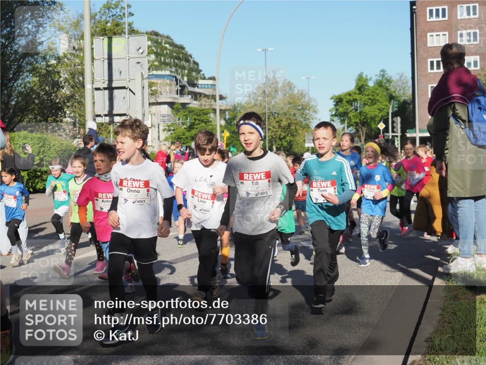 25.04.2025 - Das Zehntel KatJ http://msf.ph/oto/7703386 26.04.2025 08:38:47 Laufen 2138, 2146, 2141 meine-sportfotos.de