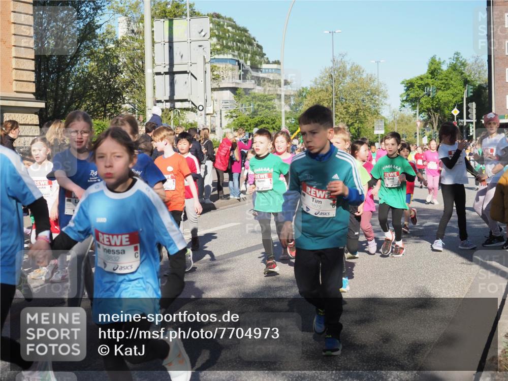 25.04.2025 - Das Zehntel KatJ http://msf.ph/oto/7704973 26.04.2025 08:38:56 Laufen 3832, 1875 meine-sportfotos.de