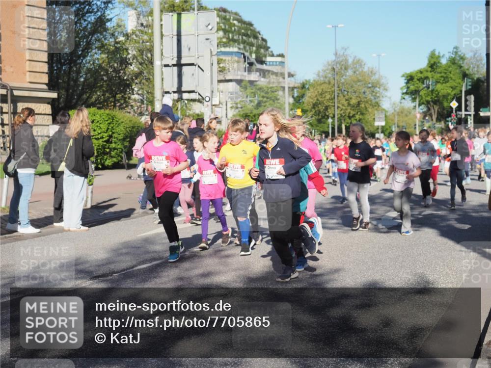 25.04.2025 - Das Zehntel KatJ http://msf.ph/oto/7705865 26.04.2025 08:39:01 Laufen  meine-sportfotos.de