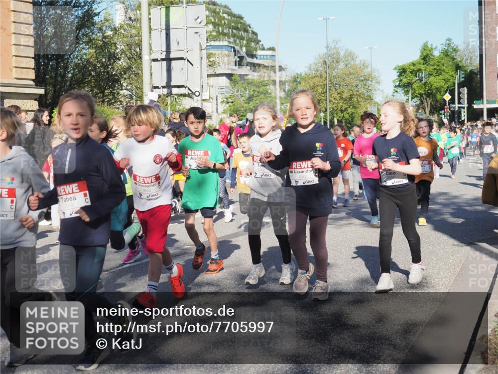 25.04.2025 - Das Zehntel KatJ http://msf.ph/oto/7705997 26.04.2025 08:39:05 Laufen 2583, 1693, 2562, 2570, 2550 meine-sportfotos.de