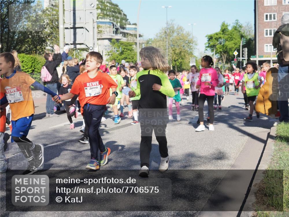25.04.2025 - Das Zehntel KatJ http://msf.ph/oto/7706575 26.04.2025 08:39:34 Laufen 3658, 3640 meine-sportfotos.de