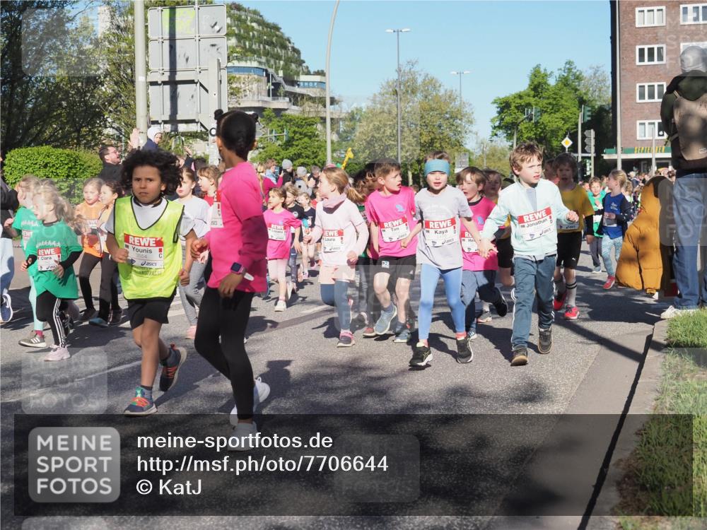 25.04.2025 - Das Zehntel KatJ http://msf.ph/oto/7706644 26.04.2025 08:39:37 Laufen 3554, 17 meine-sportfotos.de
