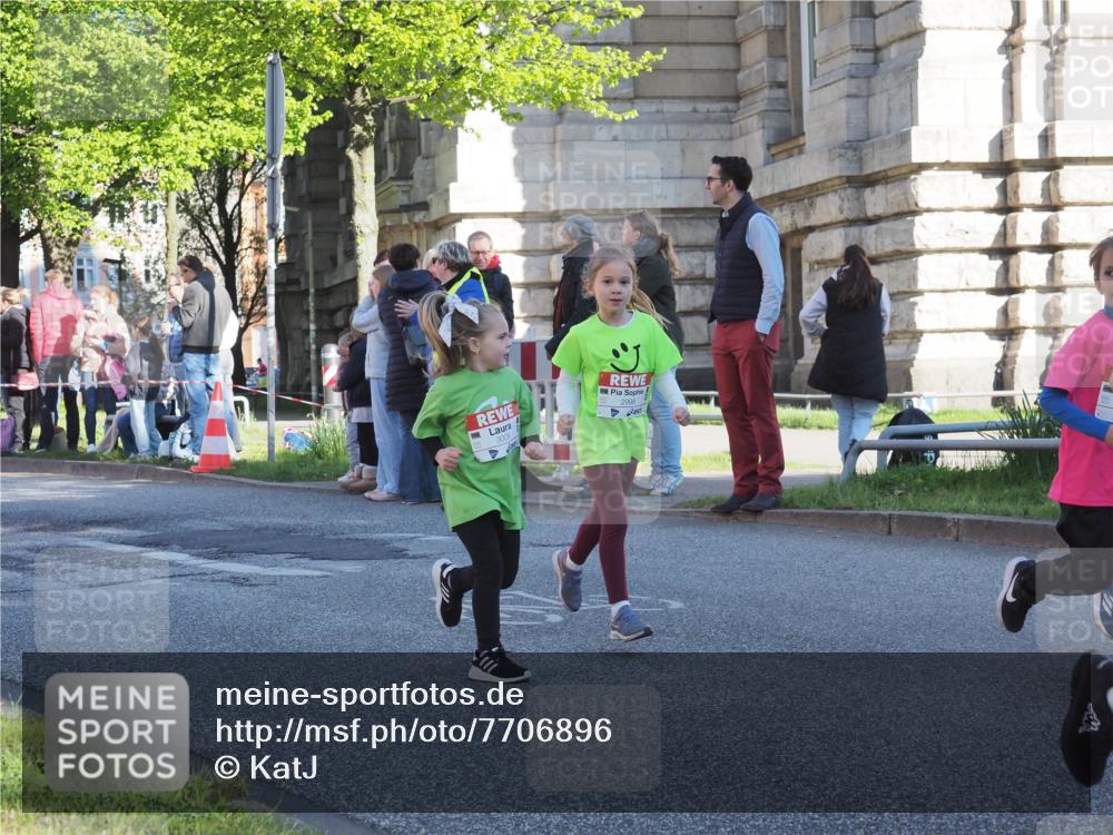 25.04.2025 - Das Zehntel KatJ http://msf.ph/oto/7706896 26.04.2025 08:39:52 Laufen 3008, 2998 meine-sportfotos.de