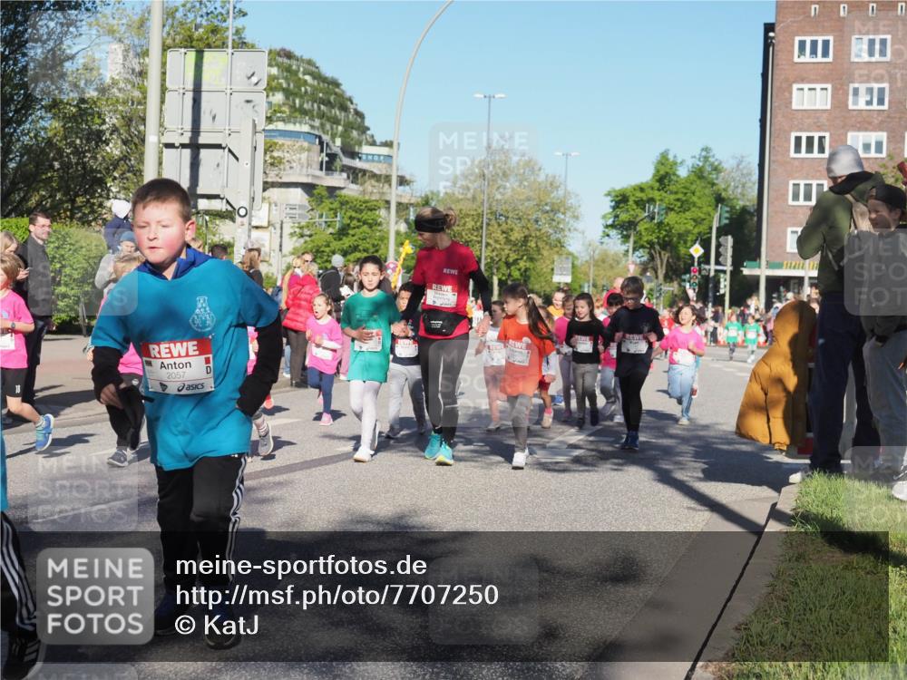25.04.2025 - Das Zehntel KatJ http://msf.ph/oto/7707250 26.04.2025 08:40:15 Laufen 2057 meine-sportfotos.de