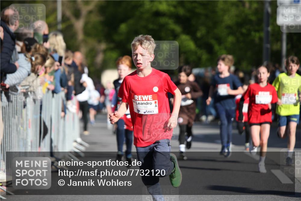 25.04.2025 - Das Zehntel Jannik Wohlers http://msf.ph/oto/7732120 26.04.2025 08:47:06 Laufen 1788 meine-sportfotos.de