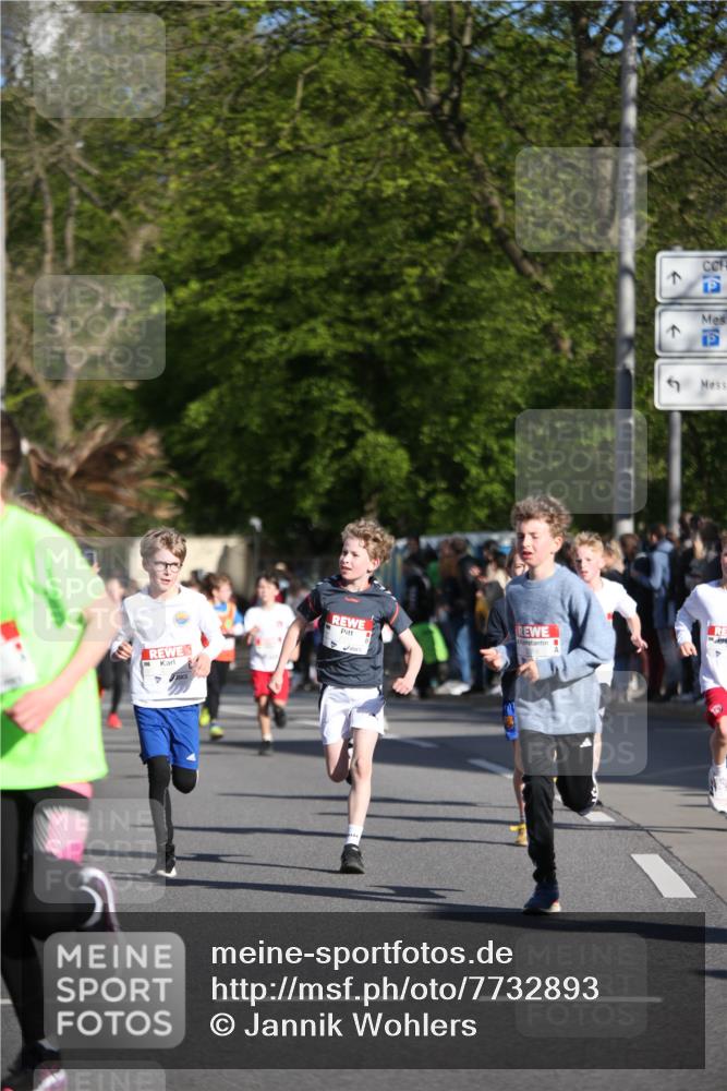 25.04.2025 - Das Zehntel Jannik Wohlers http://msf.ph/oto/7732893 26.04.2025 08:46:20 Laufen  meine-sportfotos.de