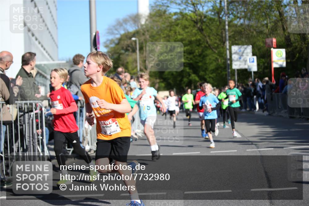 25.04.2025 - Das Zehntel Jannik Wohlers http://msf.ph/oto/7732980 26.04.2025 08:46:15 Laufen 3782 meine-sportfotos.de
