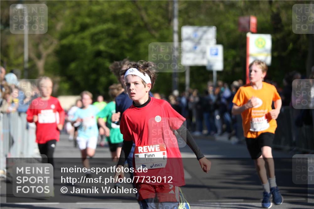 25.04.2025 - Das Zehntel Jannik Wohlers http://msf.ph/oto/7733012 26.04.2025 08:46:14 Laufen 1787 meine-sportfotos.de
