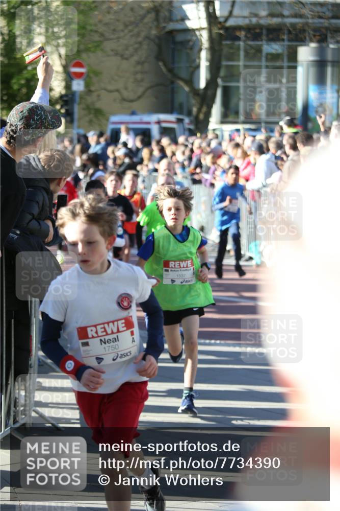 25.04.2025 - Das Zehntel Jannik Wohlers http://msf.ph/oto/7734390 26.04.2025 08:38:03 Laufen 1750, 1537 meine-sportfotos.de