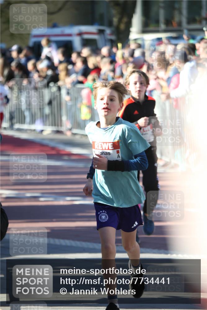 25.04.2025 - Das Zehntel Jannik Wohlers http://msf.ph/oto/7734441 26.04.2025 08:37:58 Laufen 5 meine-sportfotos.de