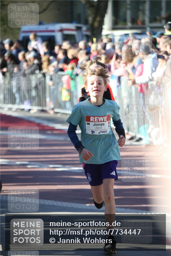 25.04.2025 - Das Zehntel Jannik Wohlers http://msf.ph/oto/7734447 26.04.2025 08:37:58 Laufen 2935 meine-sportfotos.de