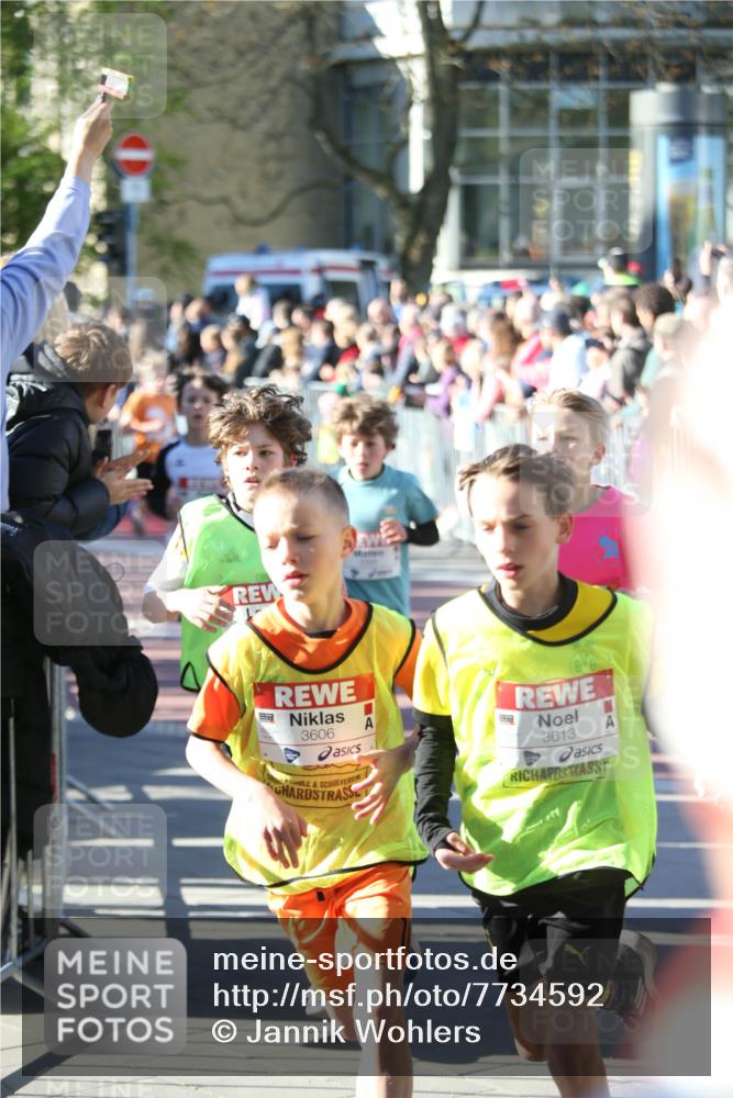 25.04.2025 - Das Zehntel Jannik Wohlers http://msf.ph/oto/7734592 26.04.2025 08:37:46 Laufen 3606, 3613 meine-sportfotos.de
