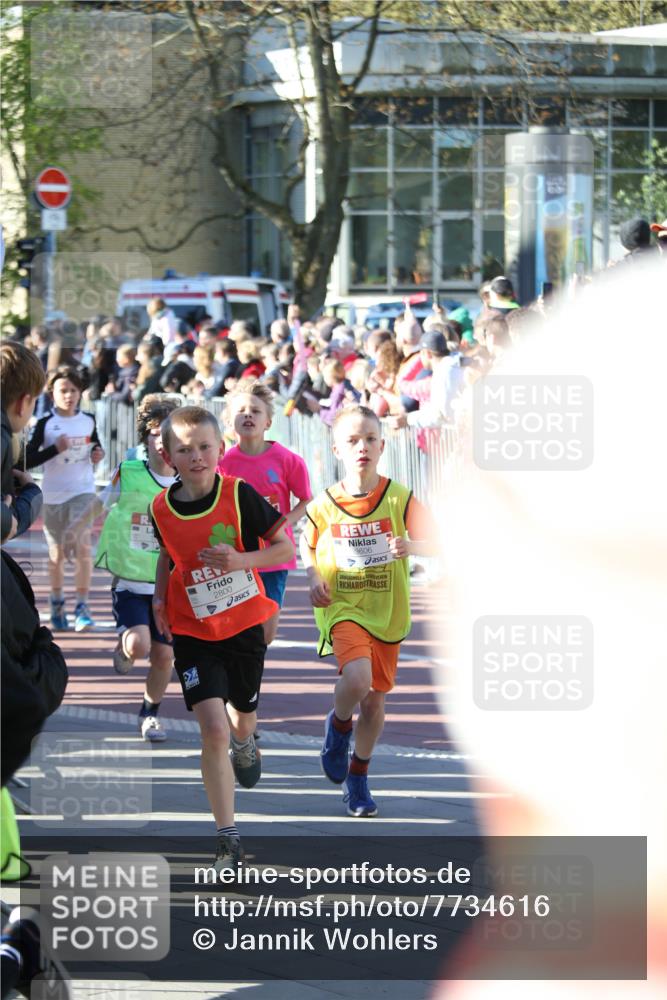 25.04.2025 - Das Zehntel Jannik Wohlers http://msf.ph/oto/7734616 26.04.2025 08:37:45 Laufen 2800, 3606, 660 meine-sportfotos.de