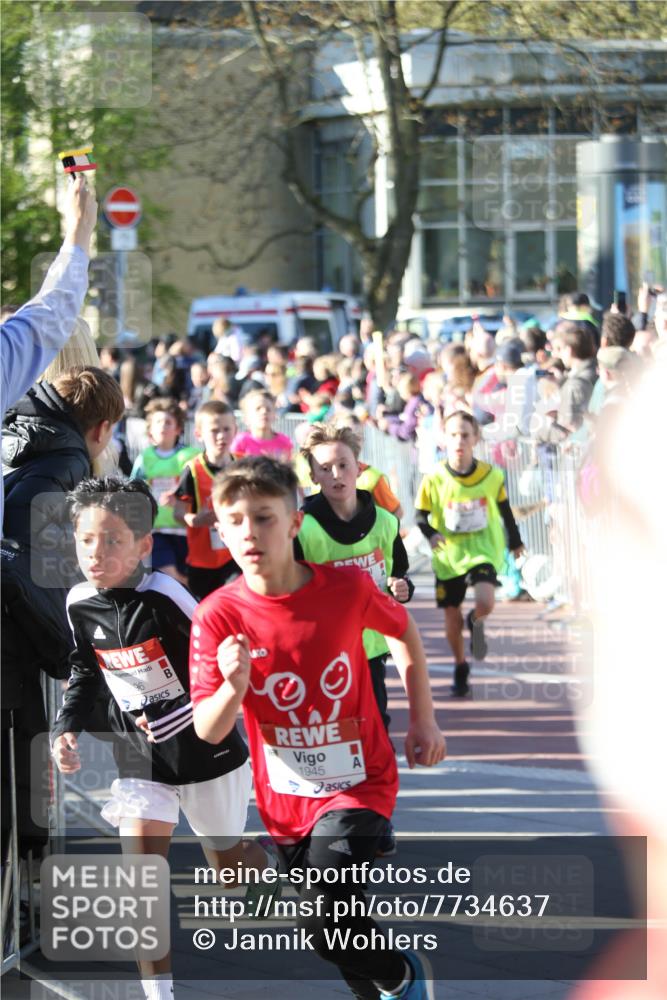 25.04.2025 - Das Zehntel Jannik Wohlers http://msf.ph/oto/7734637 26.04.2025 08:37:44 Laufen 96, 1945 meine-sportfotos.de