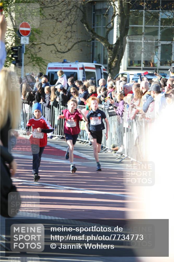 25.04.2025 - Das Zehntel Jannik Wohlers http://msf.ph/oto/7734773 26.04.2025 08:37:38 Laufen 86 meine-sportfotos.de