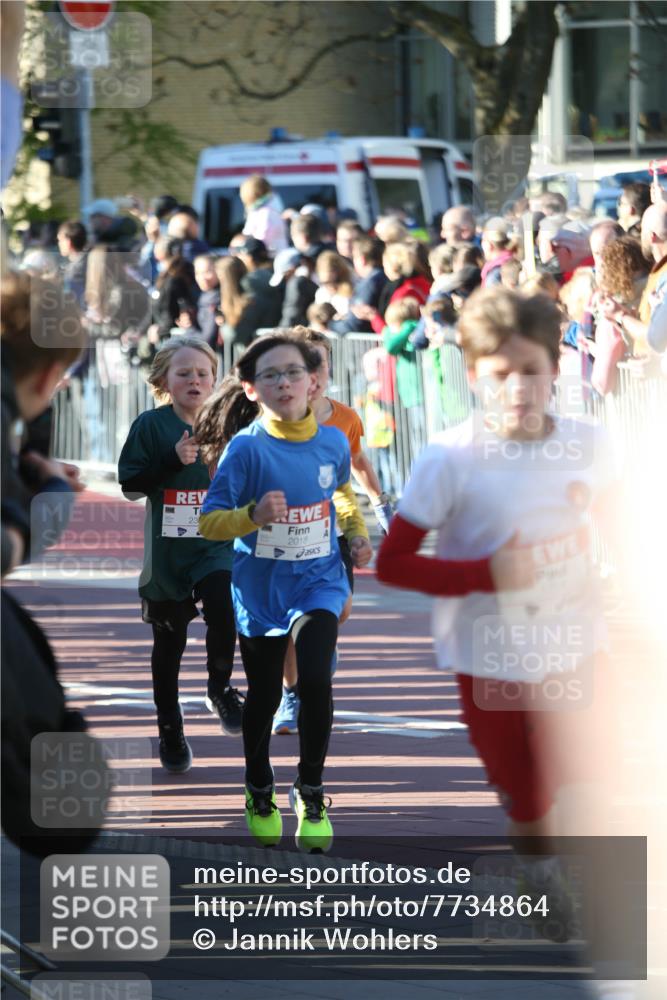 25.04.2025 - Das Zehntel Jannik Wohlers http://msf.ph/oto/7734864 26.04.2025 08:37:32 Laufen 23, 2018 meine-sportfotos.de