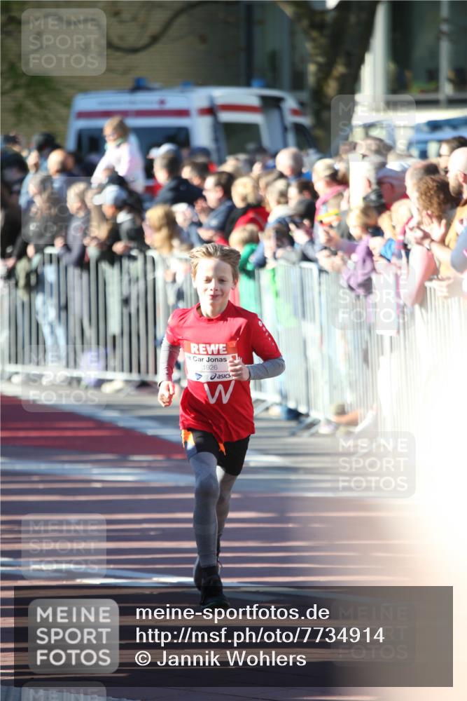 25.04.2025 - Das Zehntel Jannik Wohlers http://msf.ph/oto/7734914 26.04.2025 08:37:28 Laufen 1926 meine-sportfotos.de