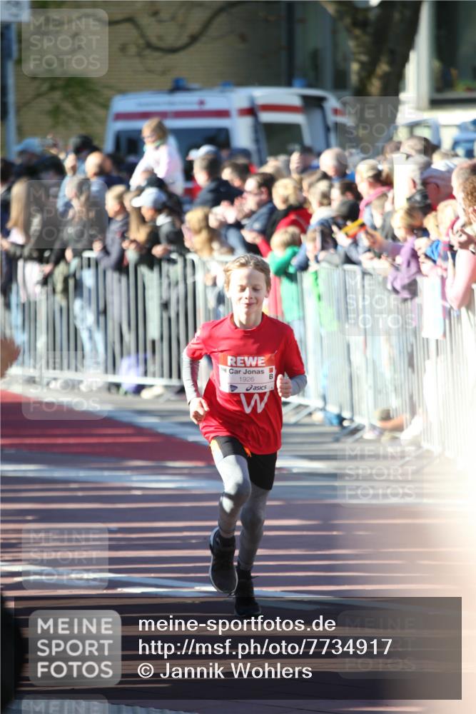 25.04.2025 - Das Zehntel Jannik Wohlers http://msf.ph/oto/7734917 26.04.2025 08:37:28 Laufen 1926 meine-sportfotos.de