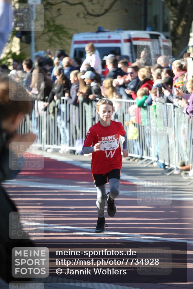 25.04.2025 - Das Zehntel Jannik Wohlers http://msf.ph/oto/7734928 26.04.2025 08:37:27 Laufen 1926 meine-sportfotos.de