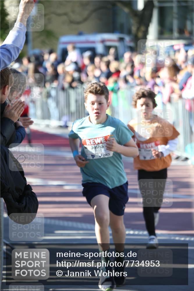 25.04.2025 - Das Zehntel Jannik Wohlers http://msf.ph/oto/7734953 26.04.2025 08:37:25 Laufen 990 meine-sportfotos.de
