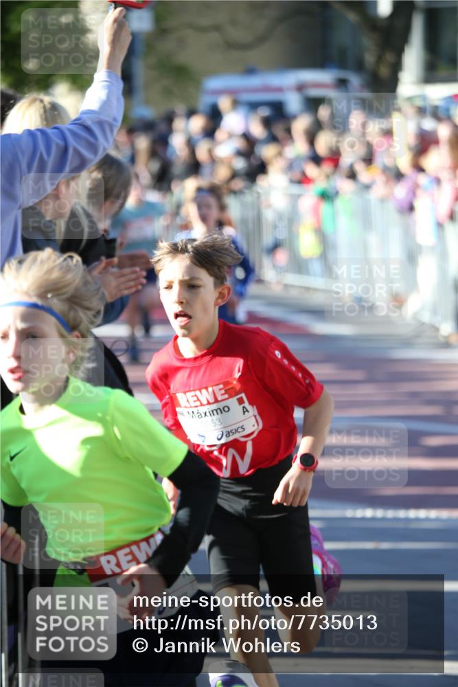 25.04.2025 - Das Zehntel Jannik Wohlers http://msf.ph/oto/7735013 26.04.2025 08:37:22 Laufen  meine-sportfotos.de