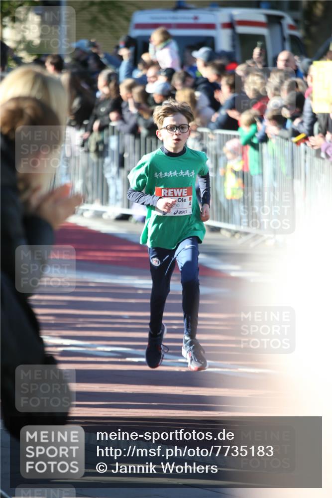 25.04.2025 - Das Zehntel Jannik Wohlers http://msf.ph/oto/7735183 26.04.2025 08:37:09 Laufen 44444444, 90 meine-sportfotos.de