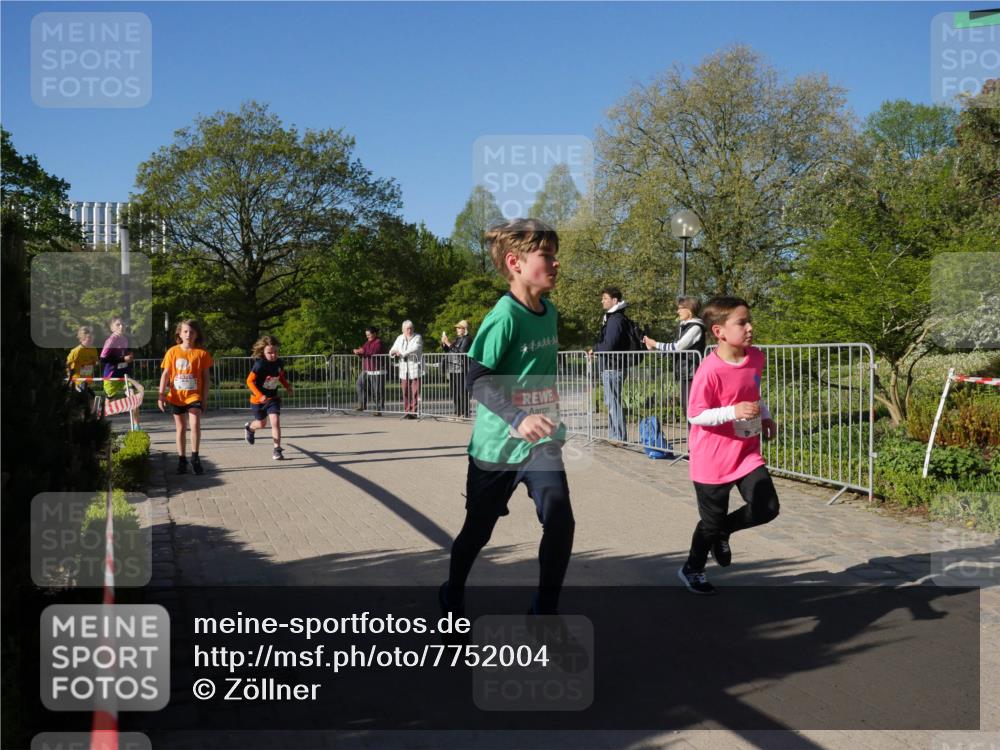25.04.2025 - Das Zehntel Zöllner http://msf.ph/oto/7752004 26.04.2025 08:42:04 Laufen  meine-sportfotos.de