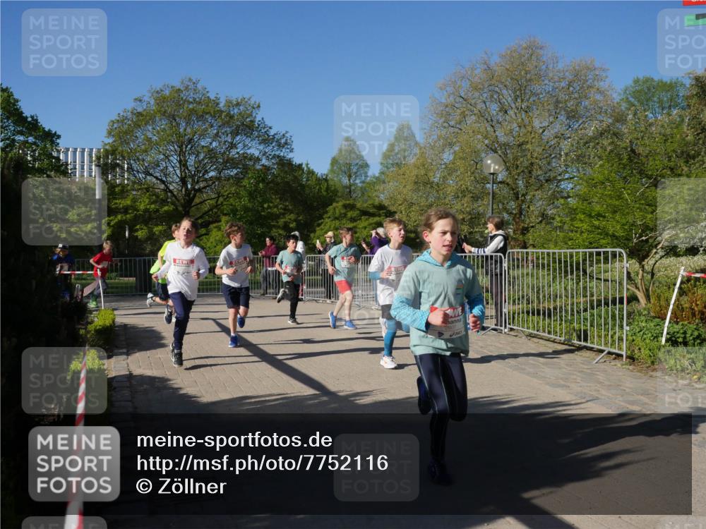 25.04.2025 - Das Zehntel Zöllner http://msf.ph/oto/7752116 26.04.2025 08:42:15 Laufen 2902 meine-sportfotos.de