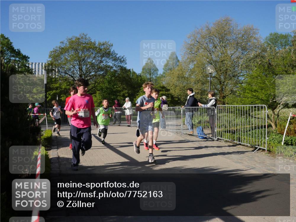 25.04.2025 - Das Zehntel Zöllner http://msf.ph/oto/7752163 26.04.2025 08:42:19 Laufen  meine-sportfotos.de